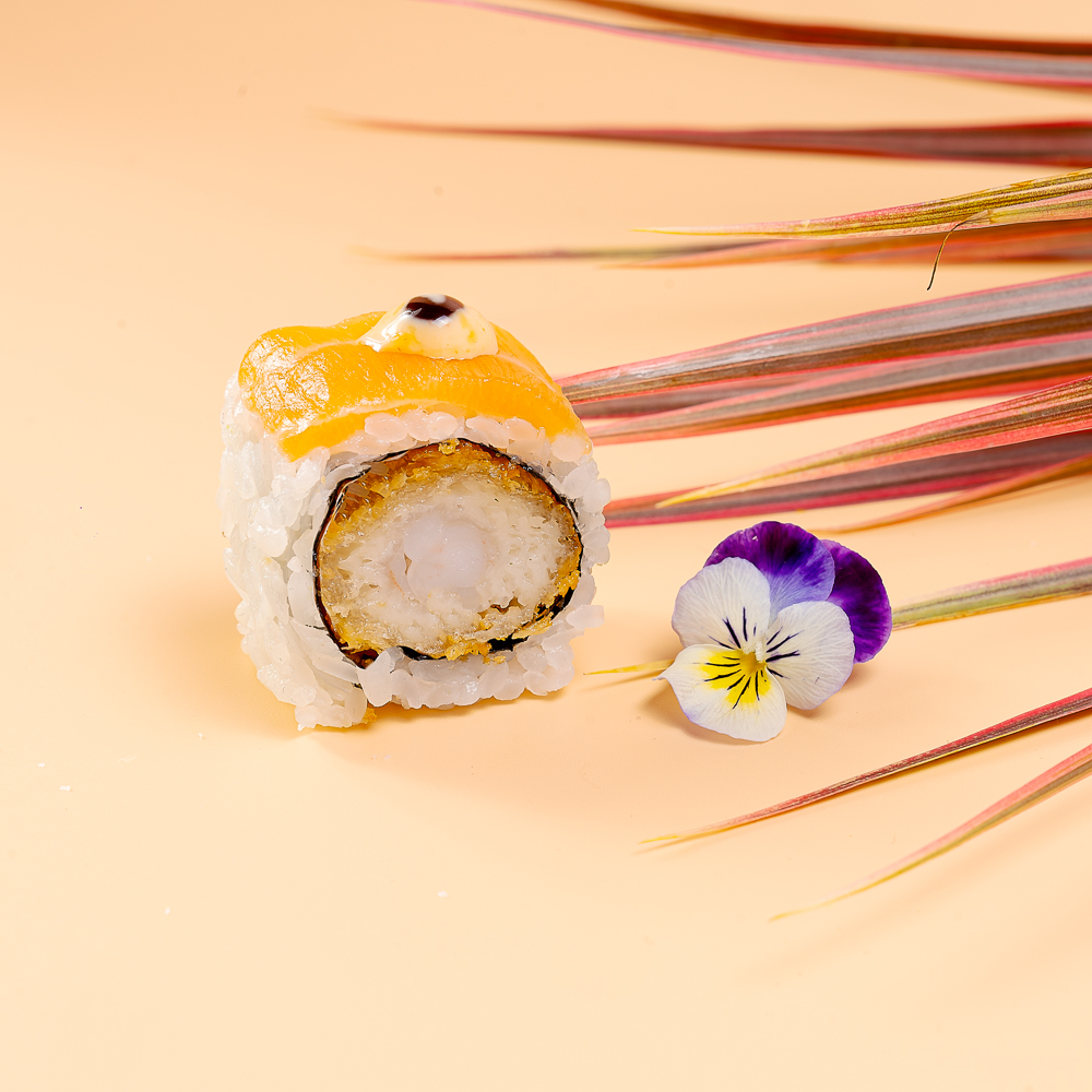 SALMON &amp; SHIRMPS ROLL